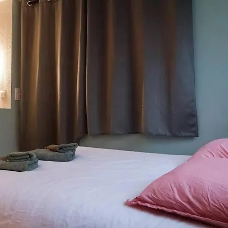 Magnifique T2 Centre 5 Min A Pieds Des Arenes De Apartment